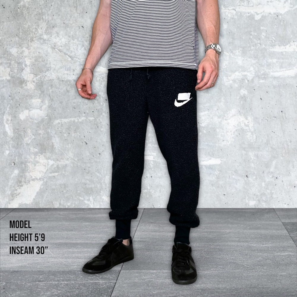 Nike Sherpa Jogger Sweatpants - Picture 2 of 7